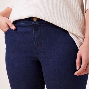 LOFT dark wash denim legging size 6